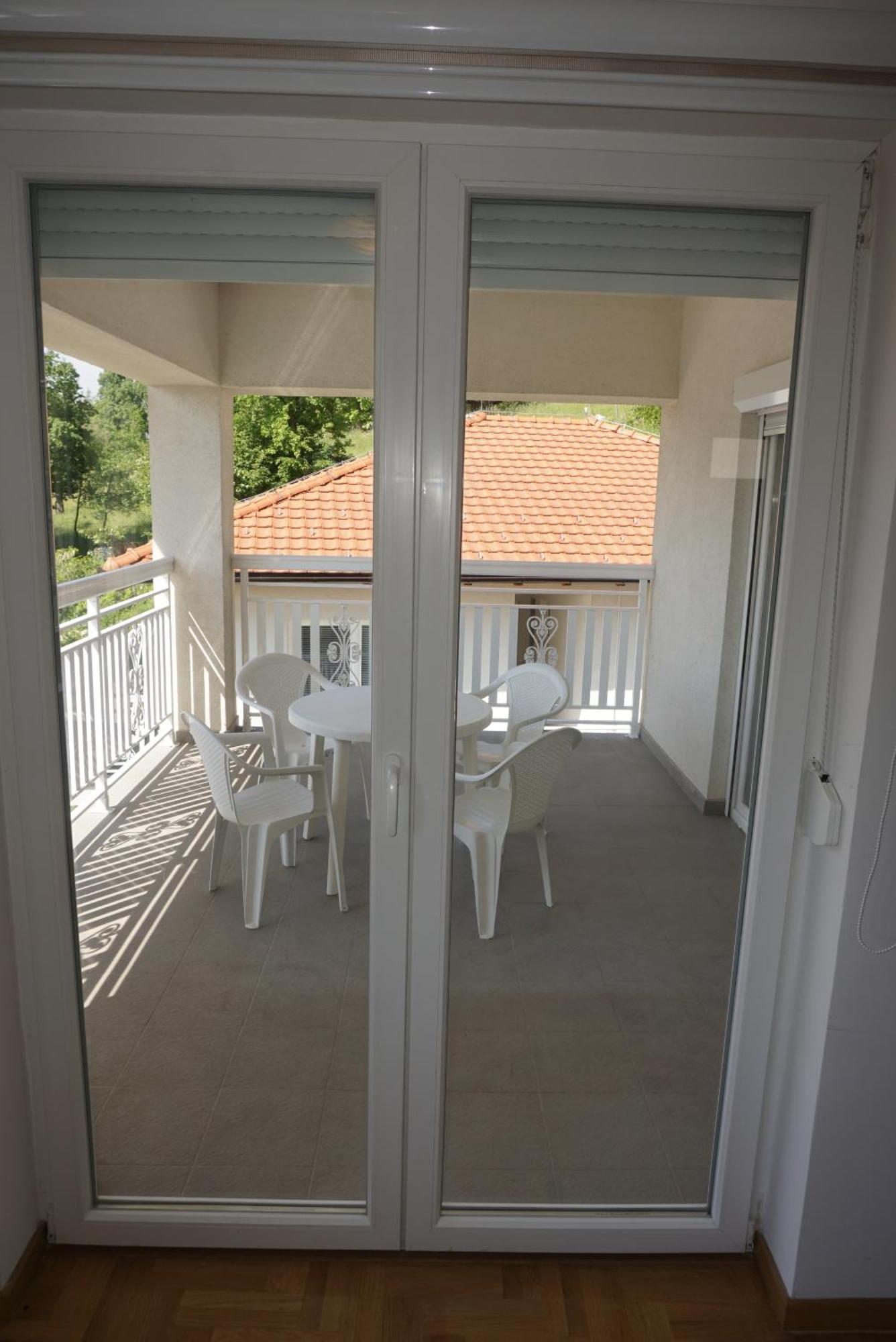Villa 6