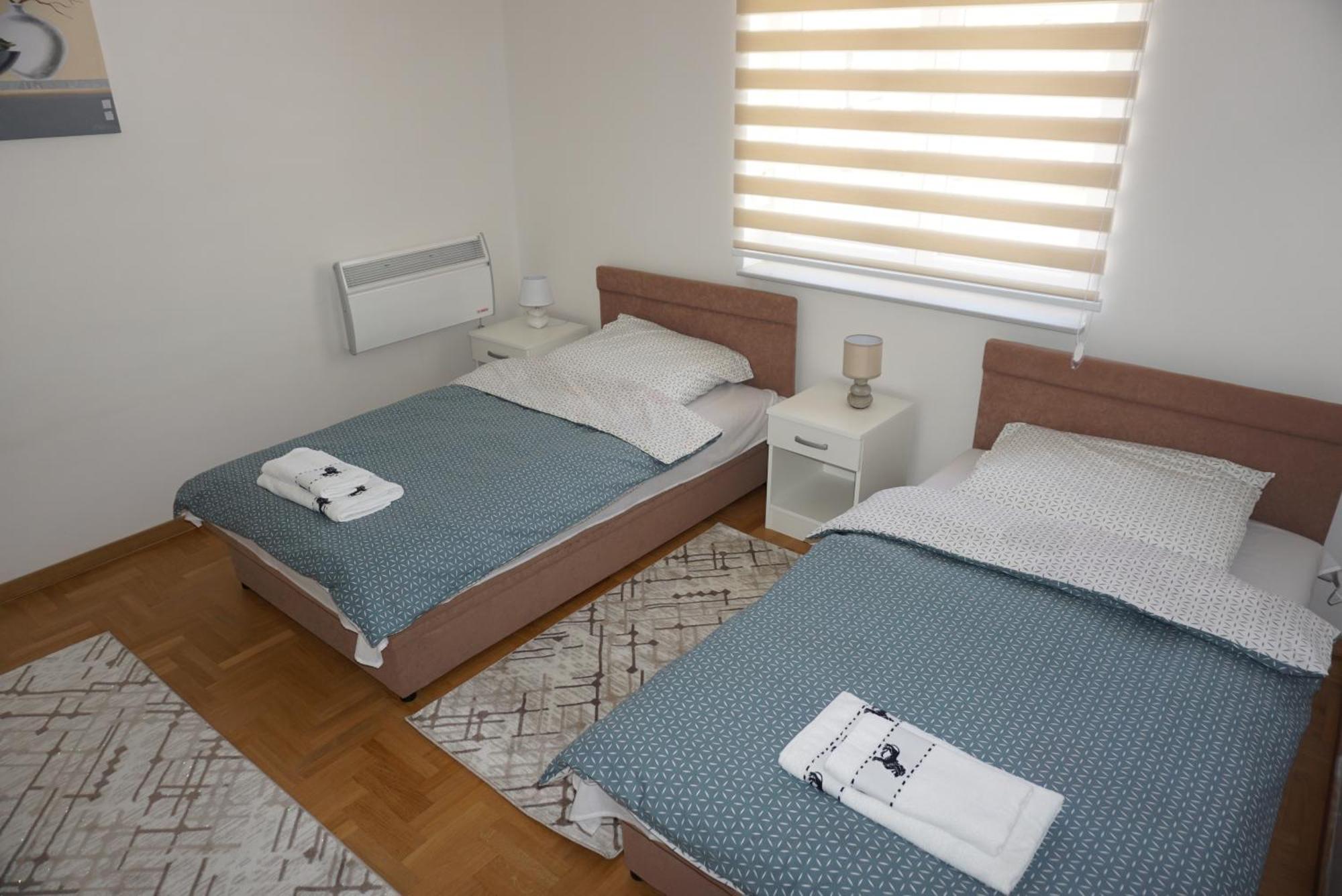 Villa 6 *